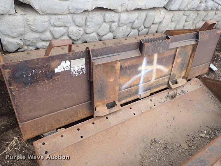 image for item FI9447 (6) skid steer buckets