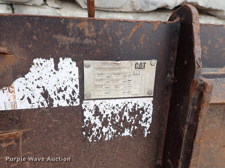 image for item FI9447 (6) skid steer buckets