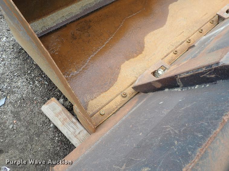 image for item FI9447 (6) skid steer buckets