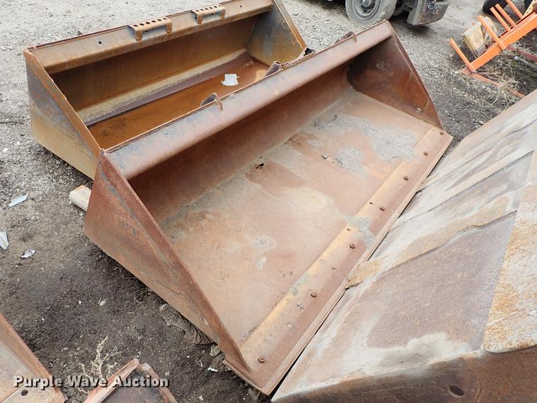 image for item FI9447 (6) skid steer buckets