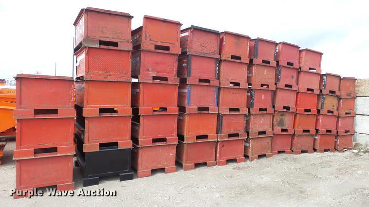 image for item G1424 (10) steel storage bins