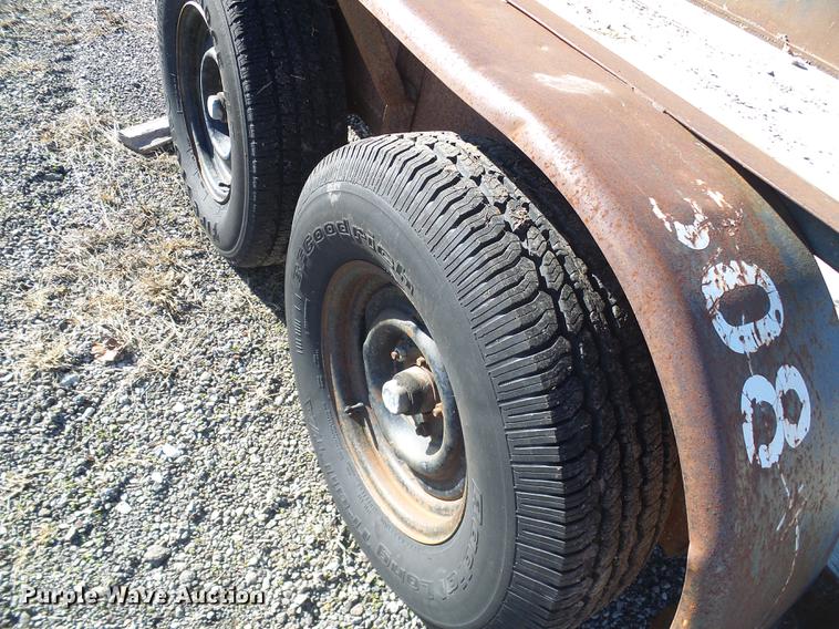 image for item DB2145 1991 Hull utility trailer