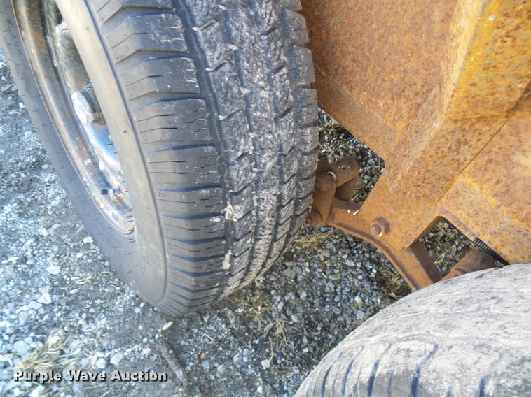 image for item DB2145 1991 Hull utility trailer