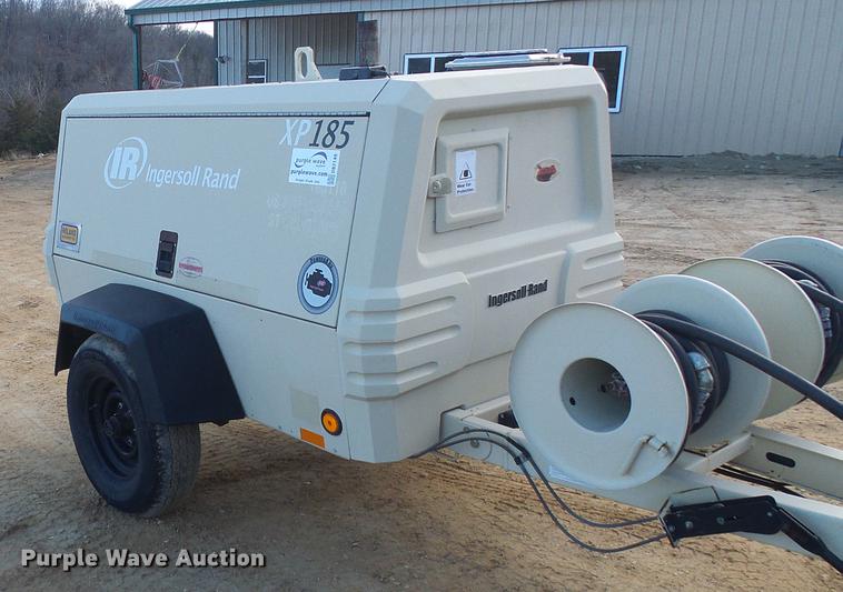 image for item DB2149 2007 Ingersoll Rand XP185 air compressor
