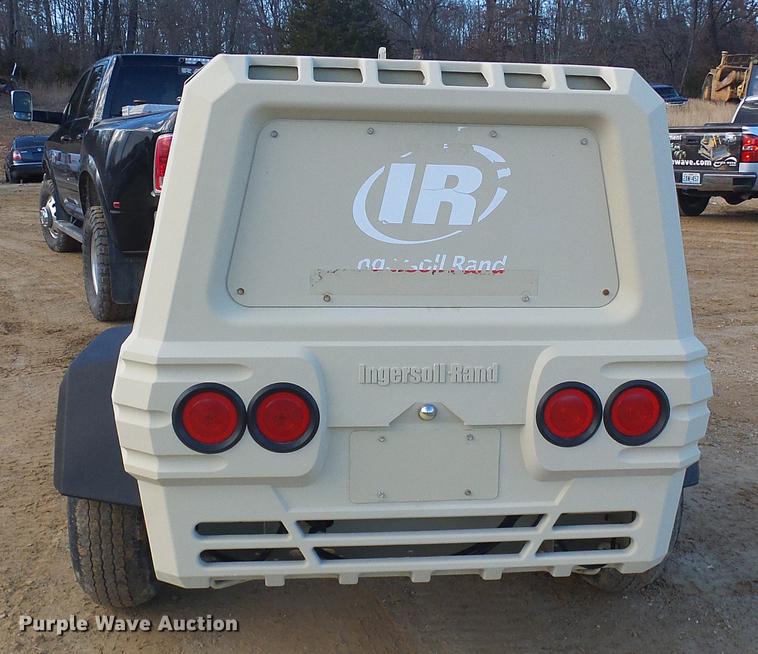 image for item DB2149 2007 Ingersoll Rand XP185 air compressor