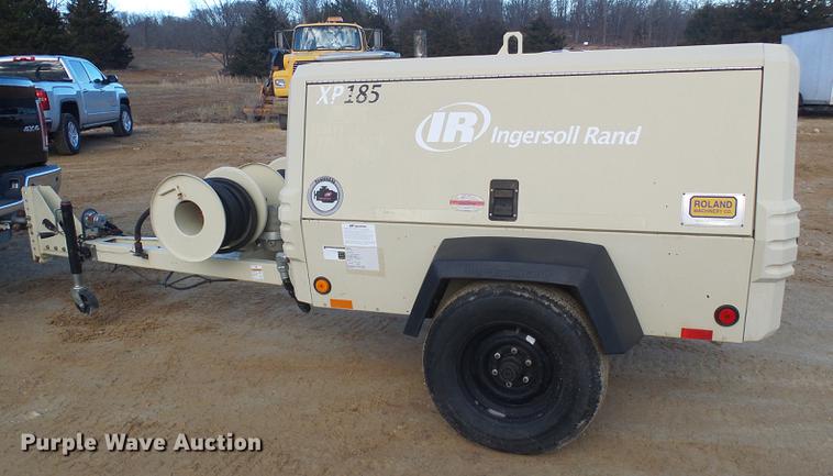 image for item DB2149 2007 Ingersoll Rand XP185 air compressor