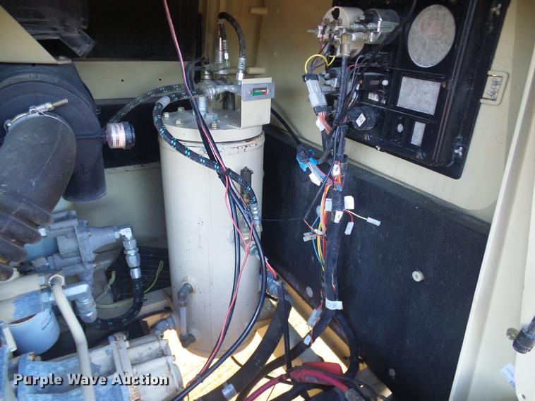 image for item DB2149 2007 Ingersoll Rand XP185 air compressor