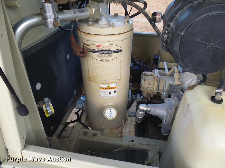 image for item DB2149 2007 Ingersoll Rand XP185 air compressor