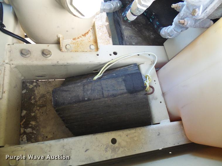 image for item DB2149 2007 Ingersoll Rand XP185 air compressor