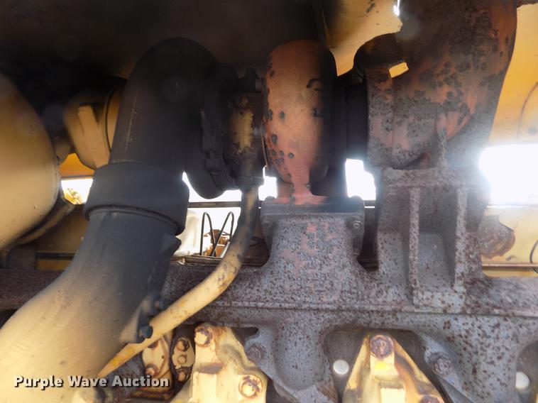 image for item DB9004 1974 Caterpillar D8H dozer