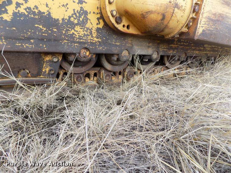 image for item DB9004 1974 Caterpillar D8H dozer