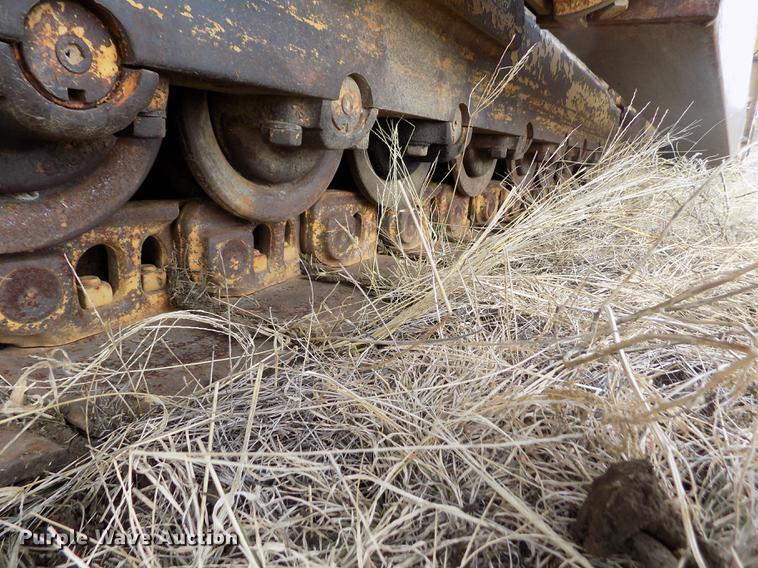 image for item DB9004 1974 Caterpillar D8H dozer