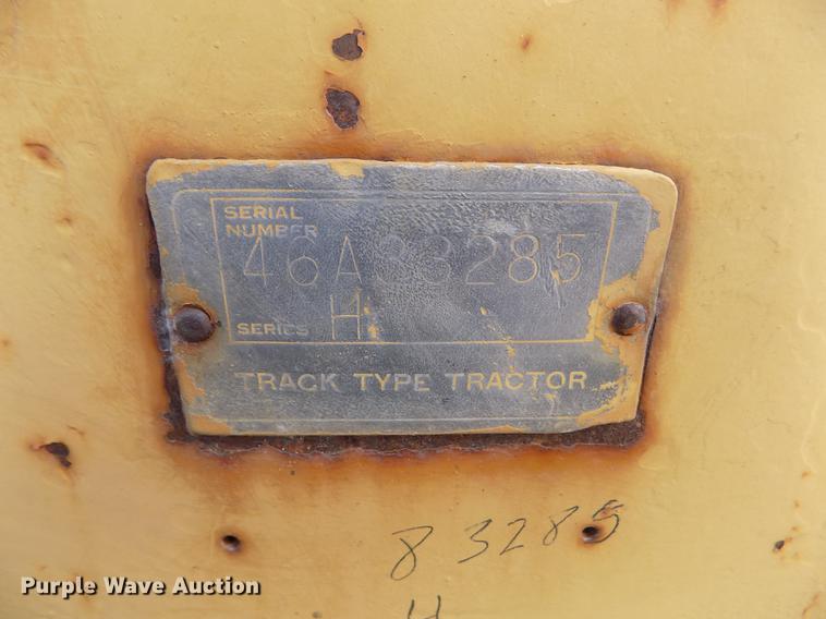 image for item DB9004 1974 Caterpillar D8H dozer