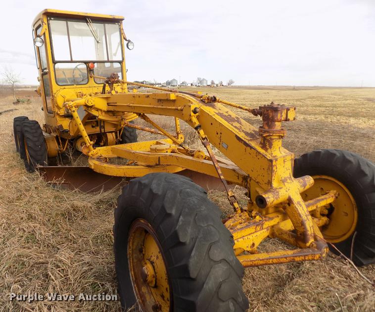 image for item DB9005 Caterpillar 112E rigid frame motor grader
