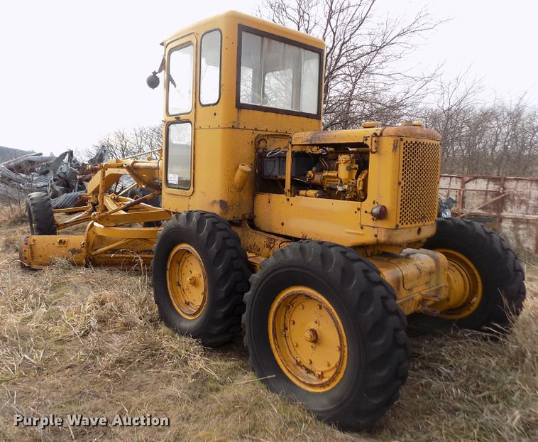 image for item DB9005 Caterpillar 112E rigid frame motor grader