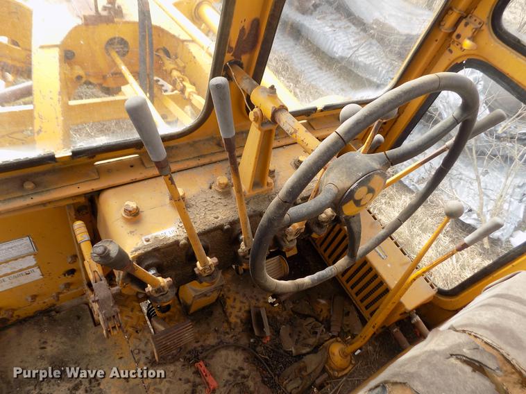 image for item DB9005 Caterpillar 112E rigid frame motor grader