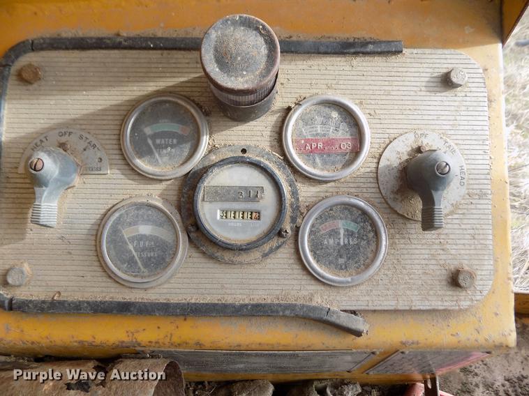 image for item DB9005 Caterpillar 112E rigid frame motor grader