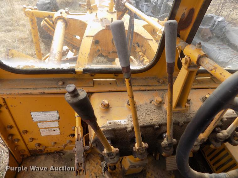 image for item DB9005 Caterpillar 112E rigid frame motor grader