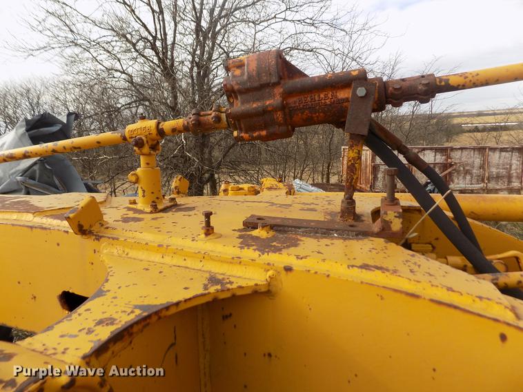 image for item DB9005 Caterpillar 112E rigid frame motor grader