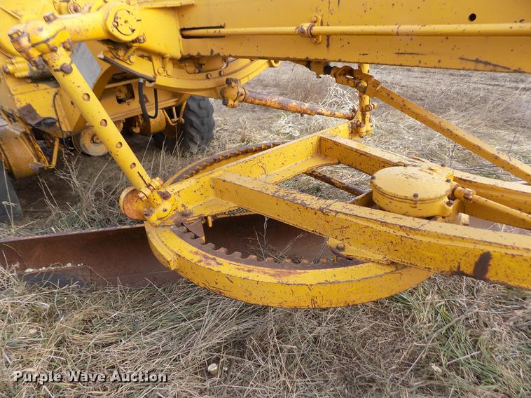 image for item DB9005 Caterpillar 112E rigid frame motor grader