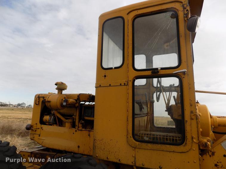 image for item DB9005 Caterpillar 112E rigid frame motor grader