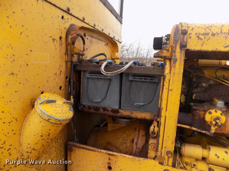 image for item DB9005 Caterpillar 112E rigid frame motor grader