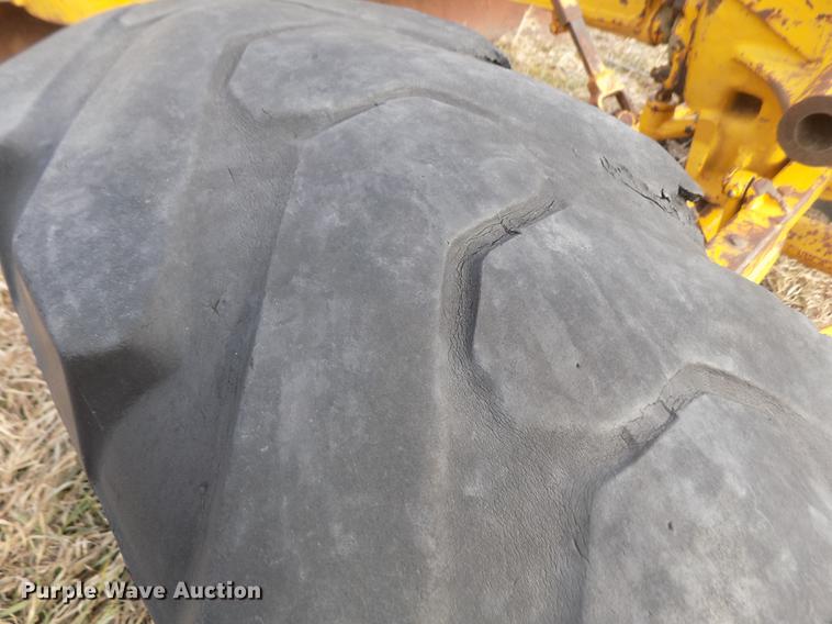 image for item DB9005 Caterpillar 112E rigid frame motor grader