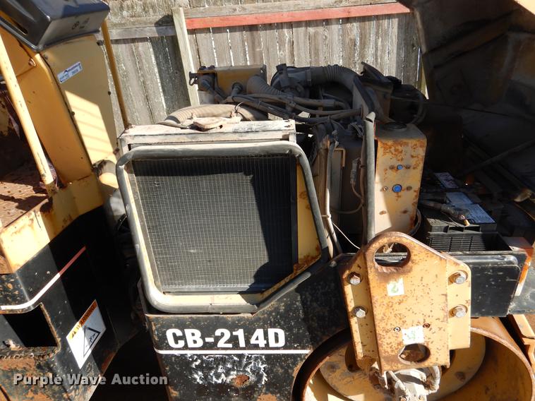 image for item DB9358 2000 Caterpillar CB214D double drum roller