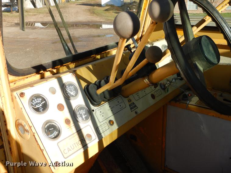 image for item DC0176 1979 Grove RT518 crane