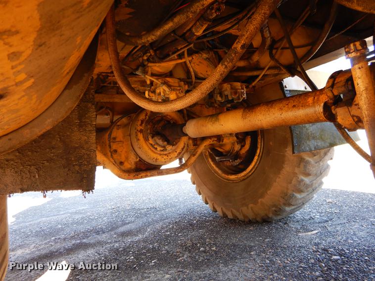 image for item DC0176 1979 Grove RT518 crane