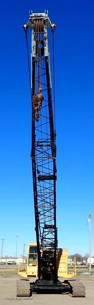 image for item DG2897 1974 American 4260 crane