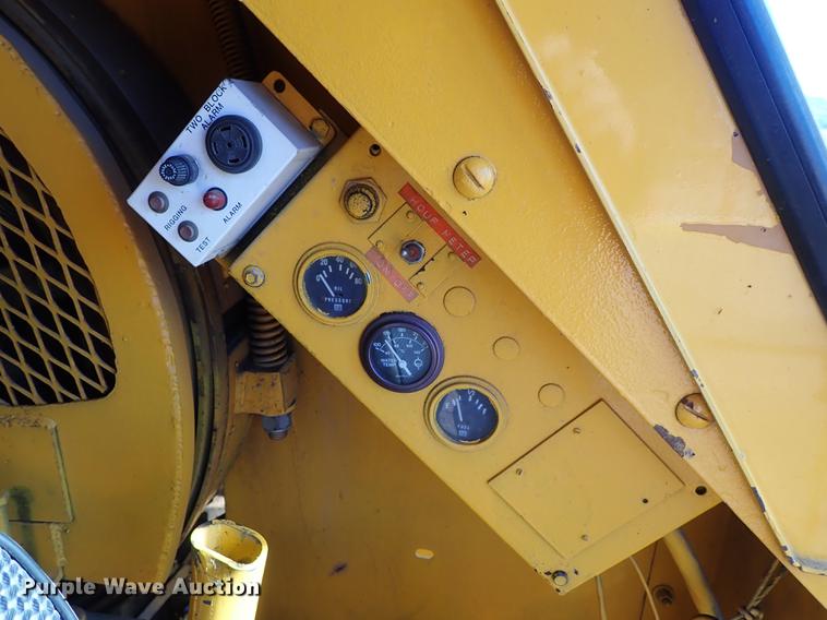 image for item DG2897 1974 American 4260 crane