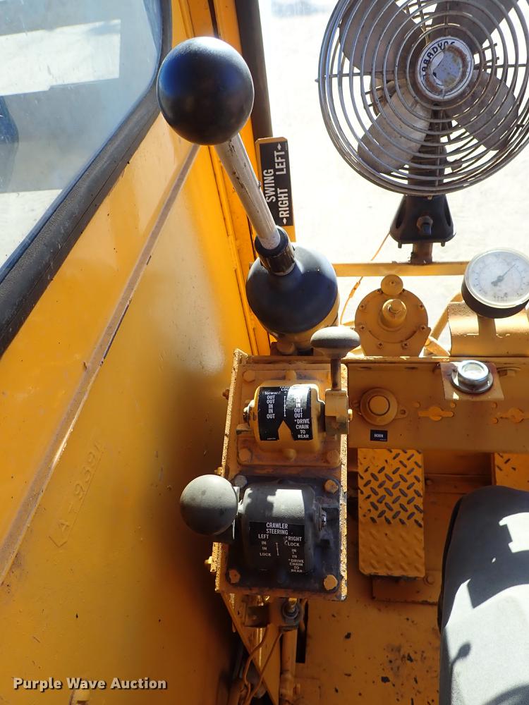 image for item DG2897 1974 American 4260 crane