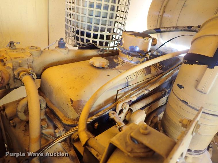 image for item DG2897 1974 American 4260 crane