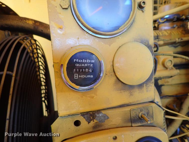 image for item DG2897 1974 American 4260 crane