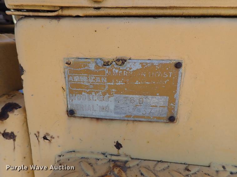 image for item DG2897 1974 American 4260 crane