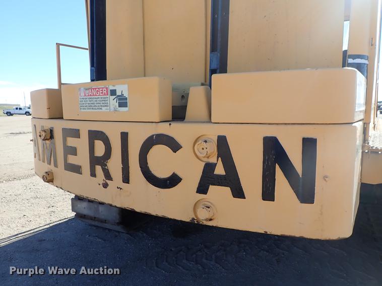 image for item DG2897 1974 American 4260 crane