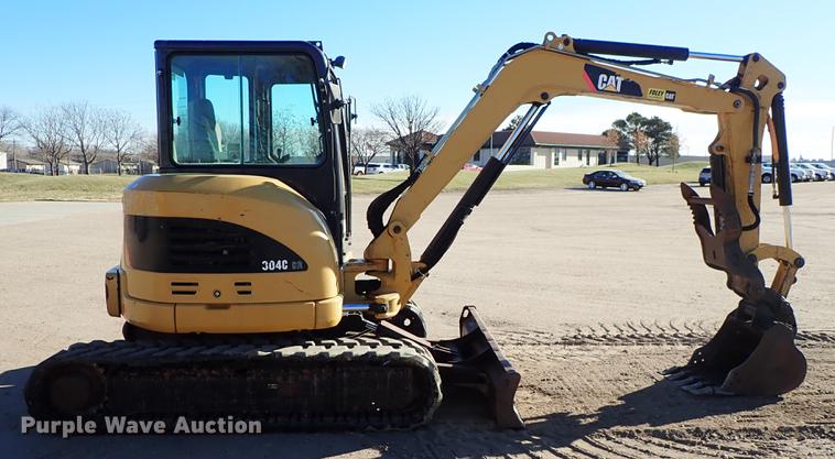 image for item DG2899 2008 Caterpillar 304C CR mini excavator