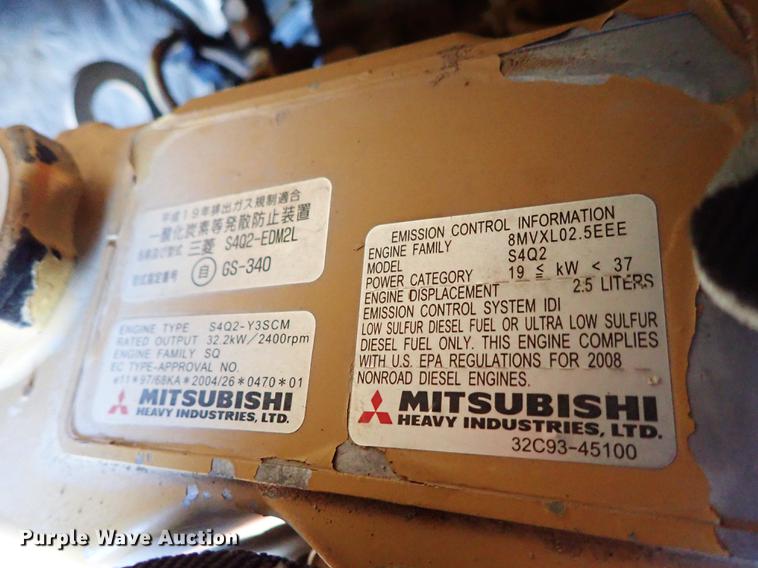 image for item DG2899 2008 Caterpillar 304C CR mini excavator