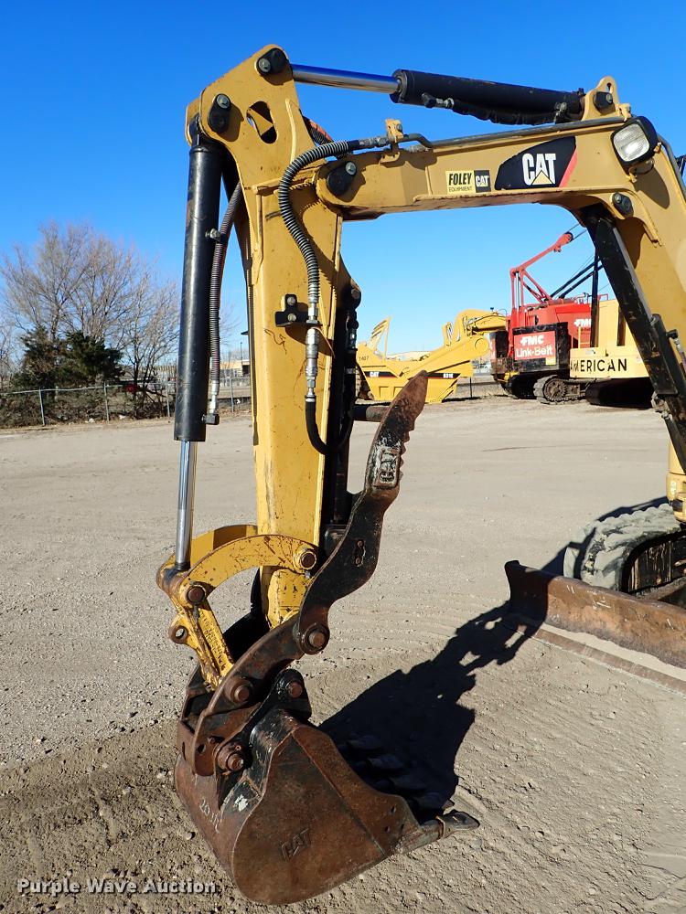 image for item DG2899 2008 Caterpillar 304C CR mini excavator