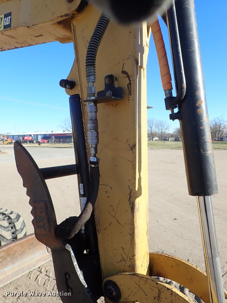 image for item DG2899 2008 Caterpillar 304C CR mini excavator