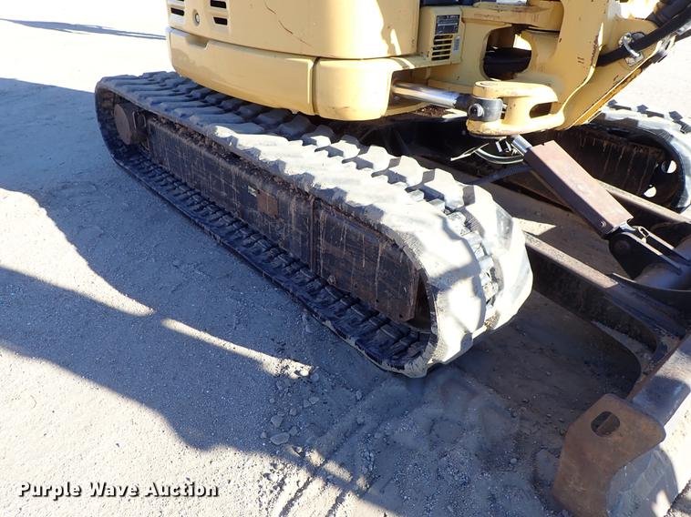 image for item DG2899 2008 Caterpillar 304C CR mini excavator