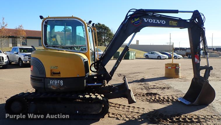 image for item DG2900 2006 Volvo ECR58 mini excavator