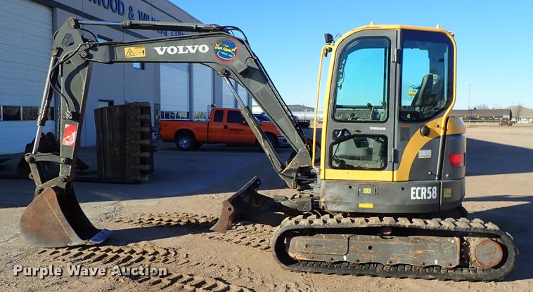 image for item DG2900 2006 Volvo ECR58 mini excavator