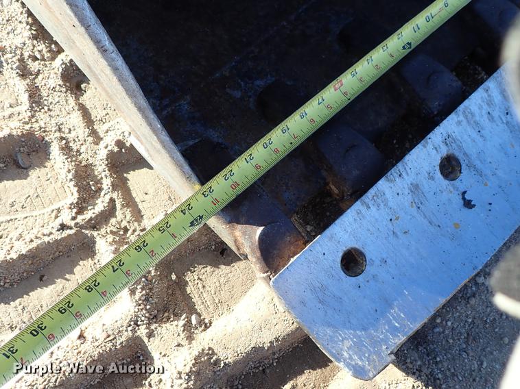 image for item DG2900 2006 Volvo ECR58 mini excavator