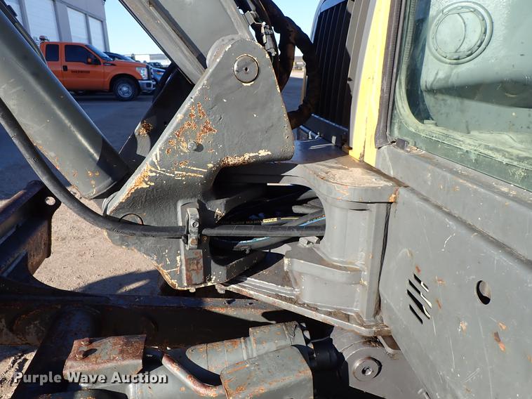 image for item DG2900 2006 Volvo ECR58 mini excavator