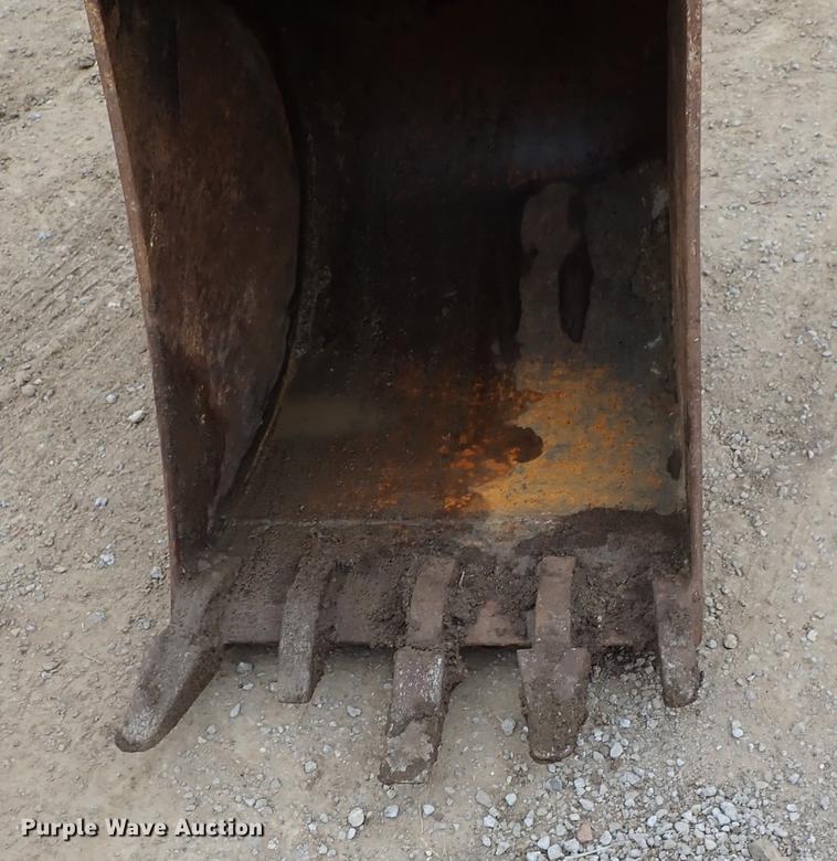 image for item DG2911 1999 John Deere 410E backhoe