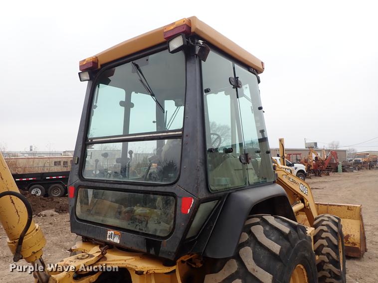 image for item DG2911 1999 John Deere 410E backhoe