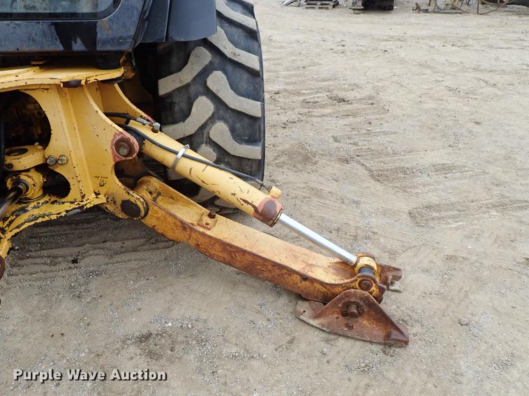 image for item DG2911 1999 John Deere 410E backhoe