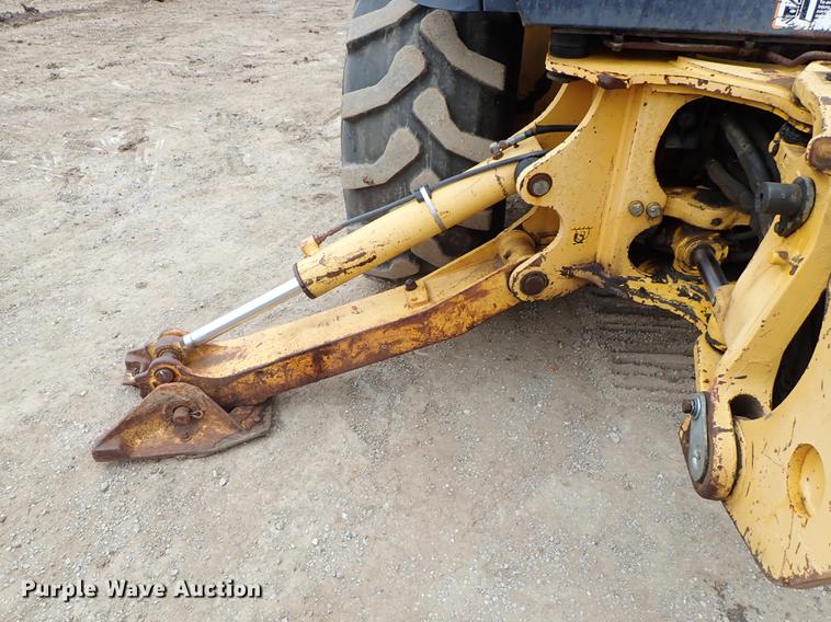 image for item DG2911 1999 John Deere 410E backhoe
